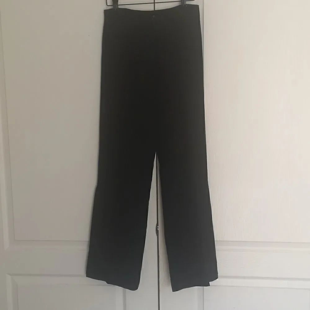 Ladies wide leg dress pants 👖